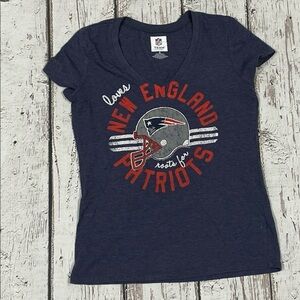 Women's New England Patriots NFL Football Retro SOFT Tee Top Shirt